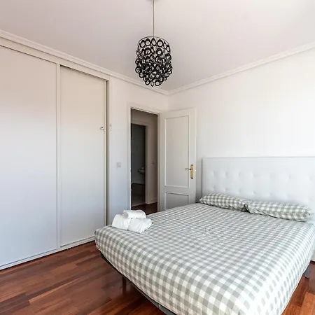 Exclusiva Terraza Y Parking A 5 Min De Bilbao